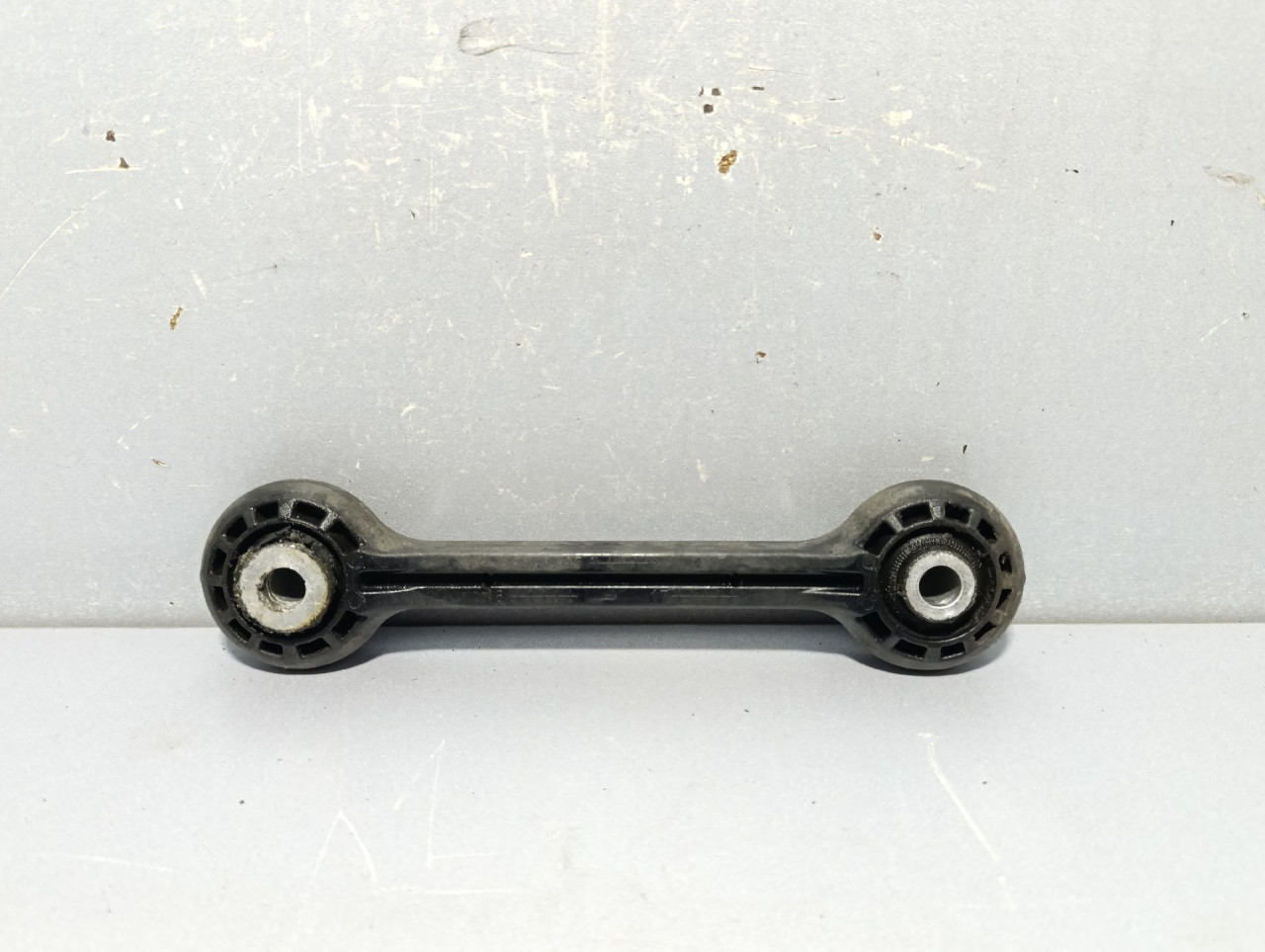 STABILIZATOR AUDI A7 S-LINE > 14-18 8K0411317D