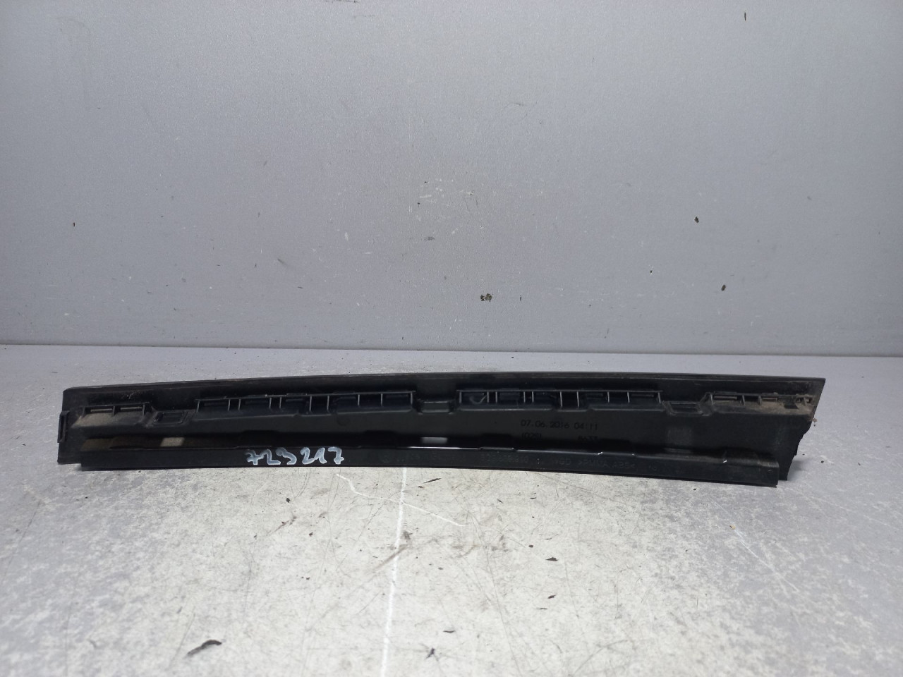 DIJELOVI LAJSNA VW GOLF 7 > 12-16 5G9839910