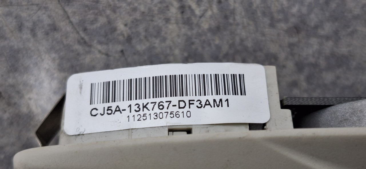 RASVJETA U KABINI FORD KUGA > 13-16 CJ5A-13K767-DF3AM1