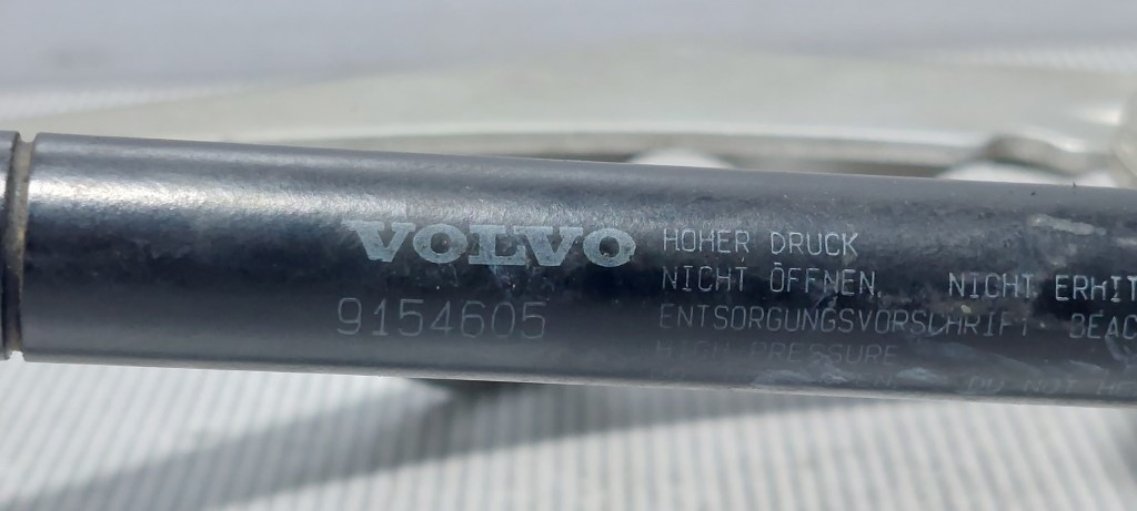 DIJELOVI AMORTIZER HAUBE VOLVO S70/V70 > 00-04 9154605