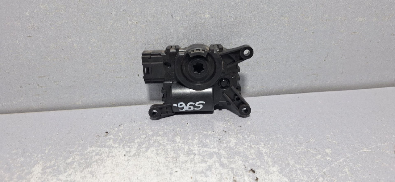 DIJELOVI MOTORIC KLAPNE VW T-CROSS > 18- 5WA907511C