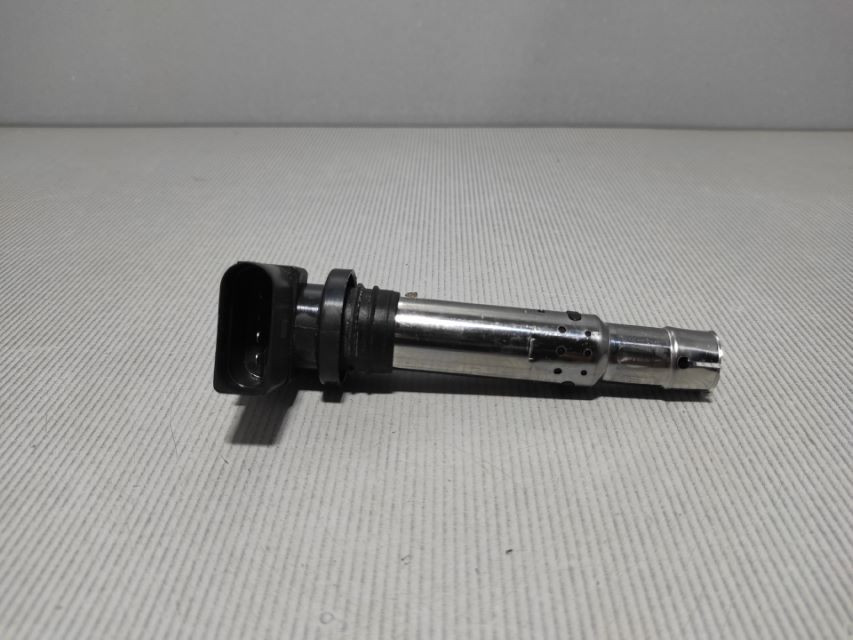 DIJELOVI BOMBINA VW PASSAT B7 > 10-14 036905715G