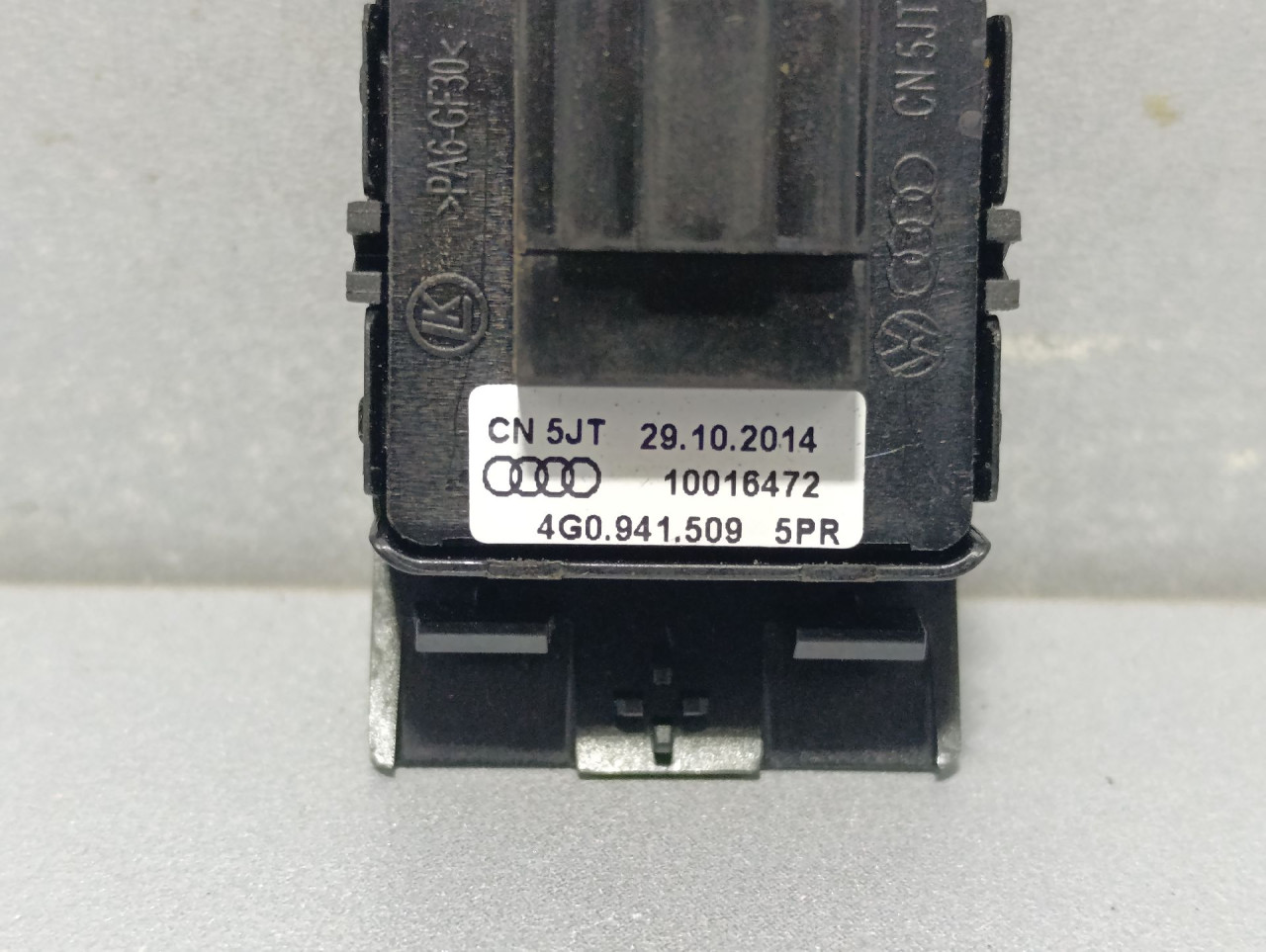 DIJELOVI PREKIDAC AUDI A7 S-LINE > 14-18 4G0941509