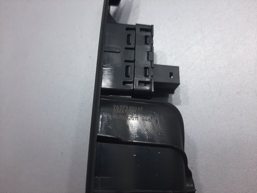 PREKIDACI PROZORA PEUGEOT 308 > 07-11 96573850XT