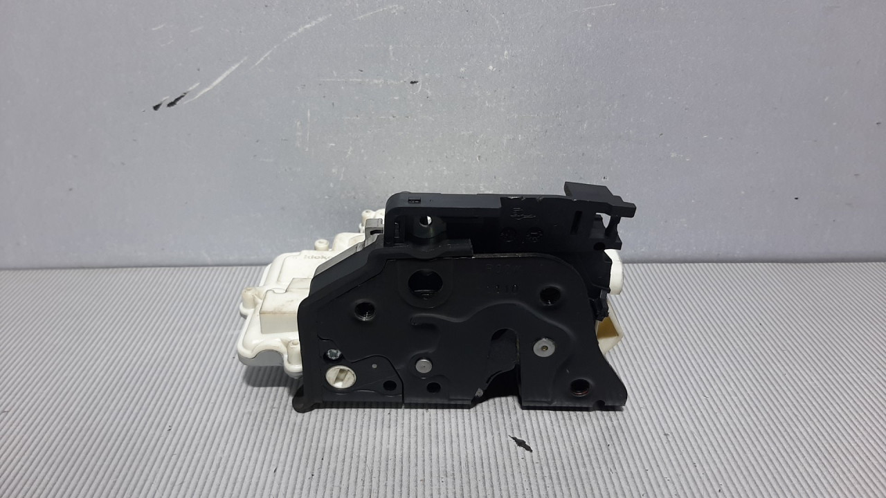 BRAVA VRATA VW PASSAT B6 > 05-10 3C1837016A