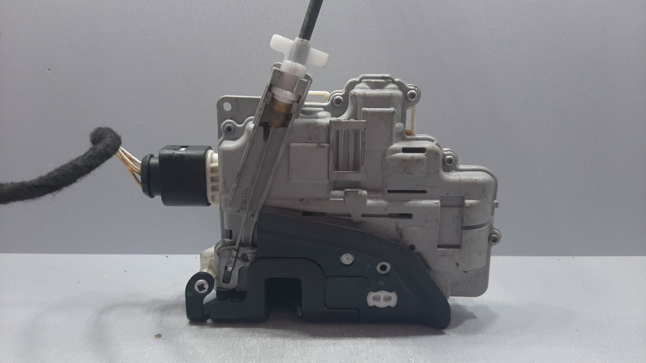 BRAVA VRATA VW PASSAT B6 > 05-10 3C1837016A