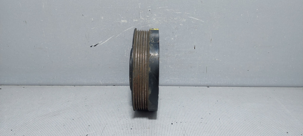 DIJELOVI REMENICA RADILICE VW POLO > 99-01 045105243