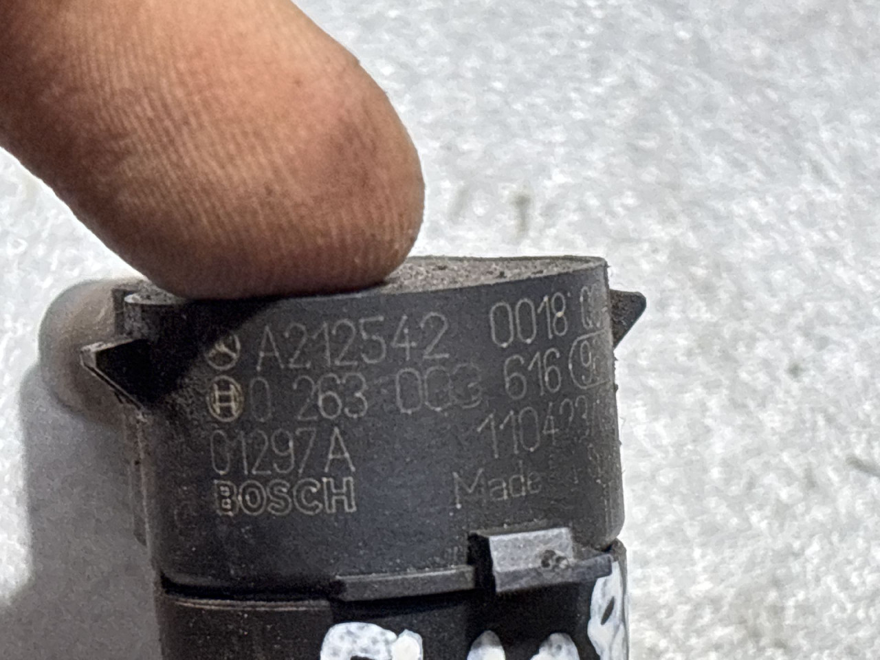 PARKING SENZOR MERCEDES C KLASA (W204/S204) > 10-11 A2125420018