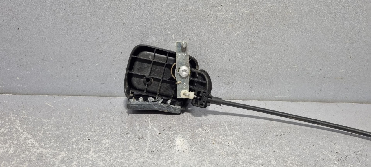 UNUTRASNJA RUCKA VRATA VW CADDY > 03-10 2K0827185