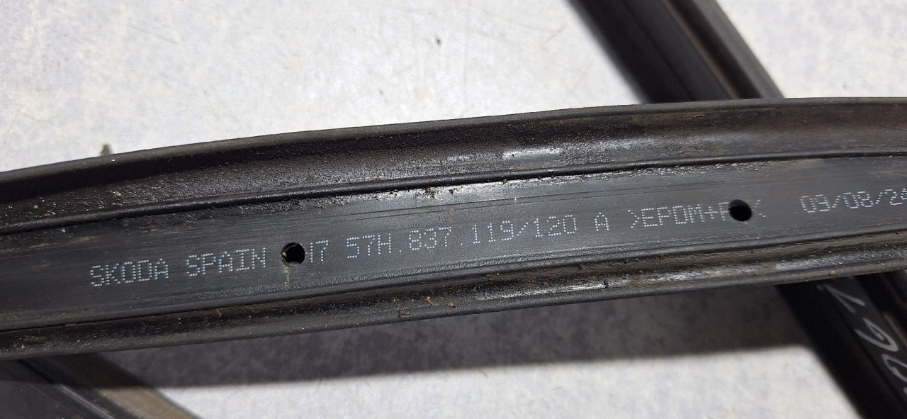 DIJELOVI KEDER SKODA KODIAQ > 21- 57H837119