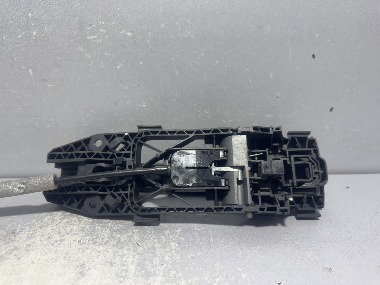 RUCKA VRATA SKODA OCTAVIA > 13-16 5L0837885C