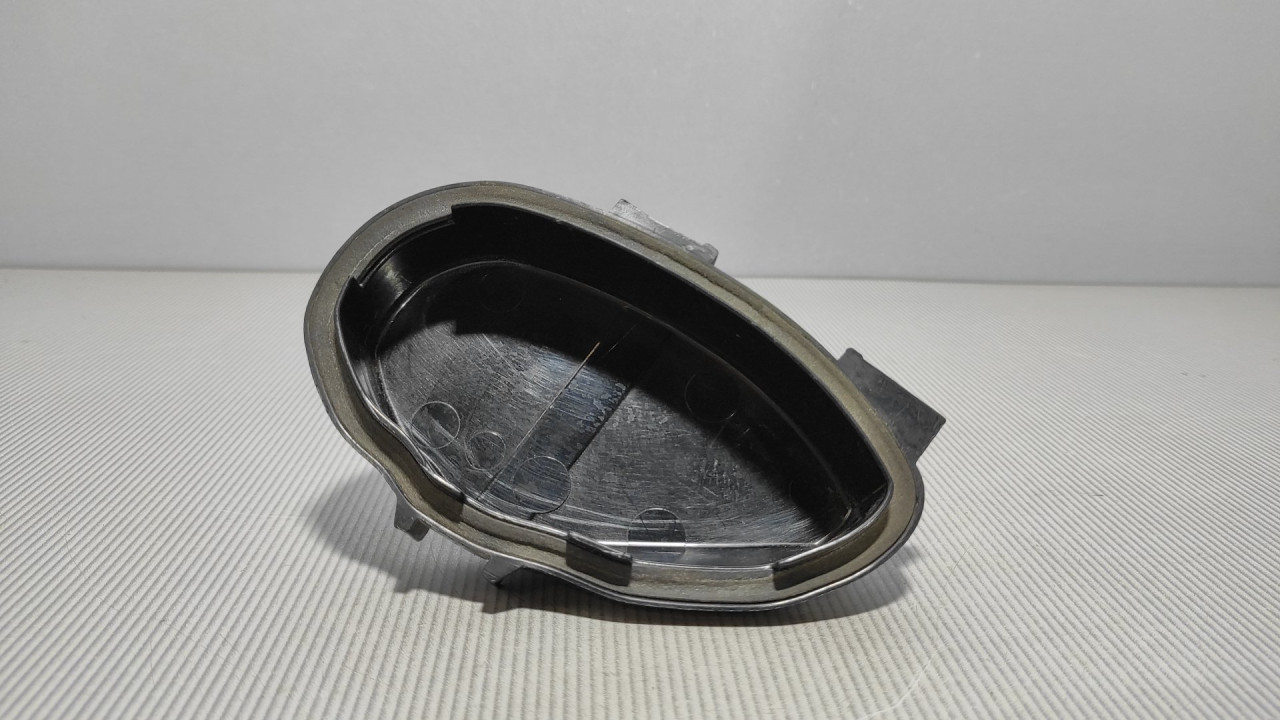 POKLOPAC FARA VW PASSAT B6 > 05-10 3C0941607F