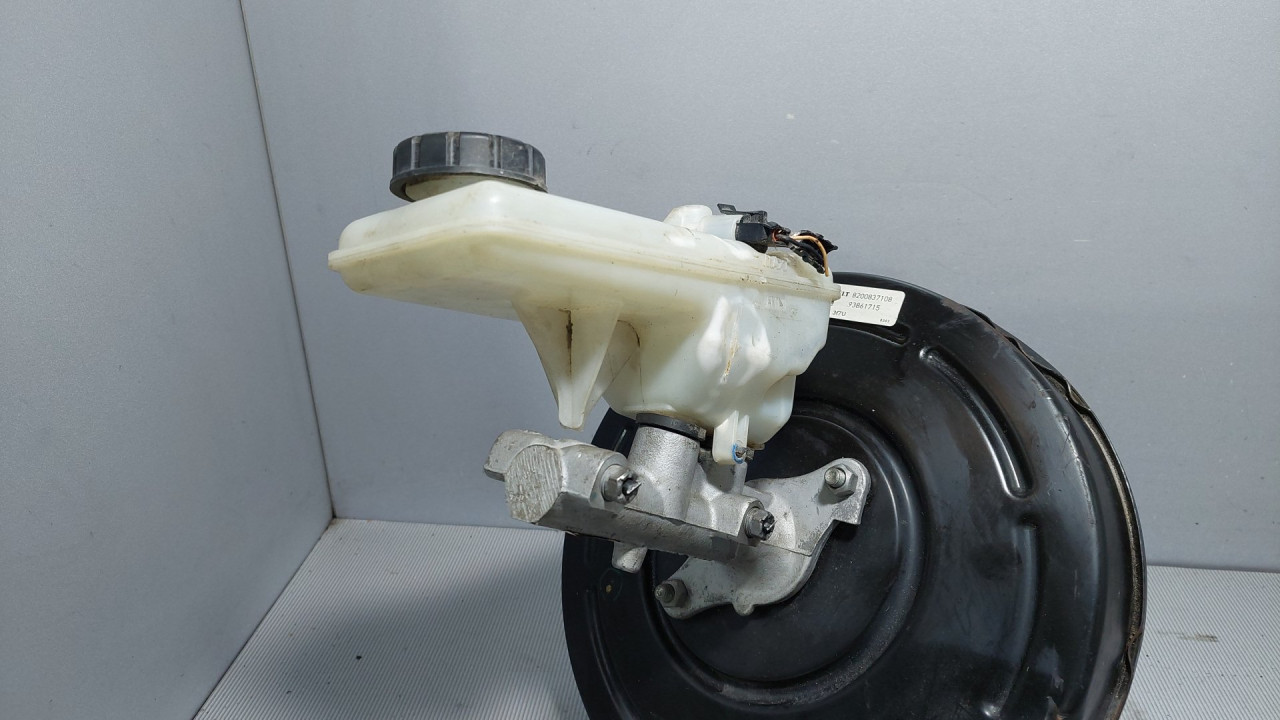 GLAVNI KOCIONI CILINDAR OPEL VIVARO > 07-14 32068199A