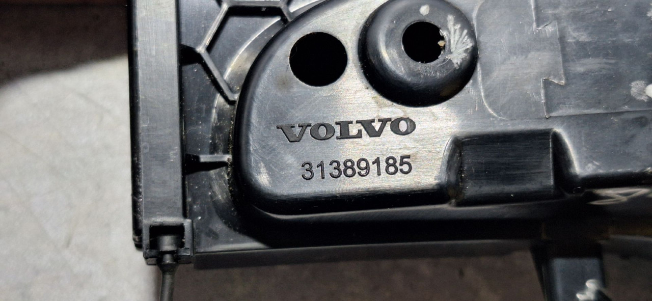 DIJELOVI PEPELJARA VOLVO XC60 > 17- 31389185