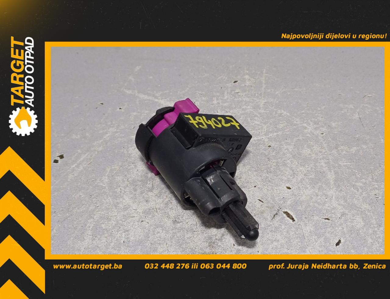 DIJELOVI PREKIDAC AUDI A4 (B8) > 12-15 4F0945459B