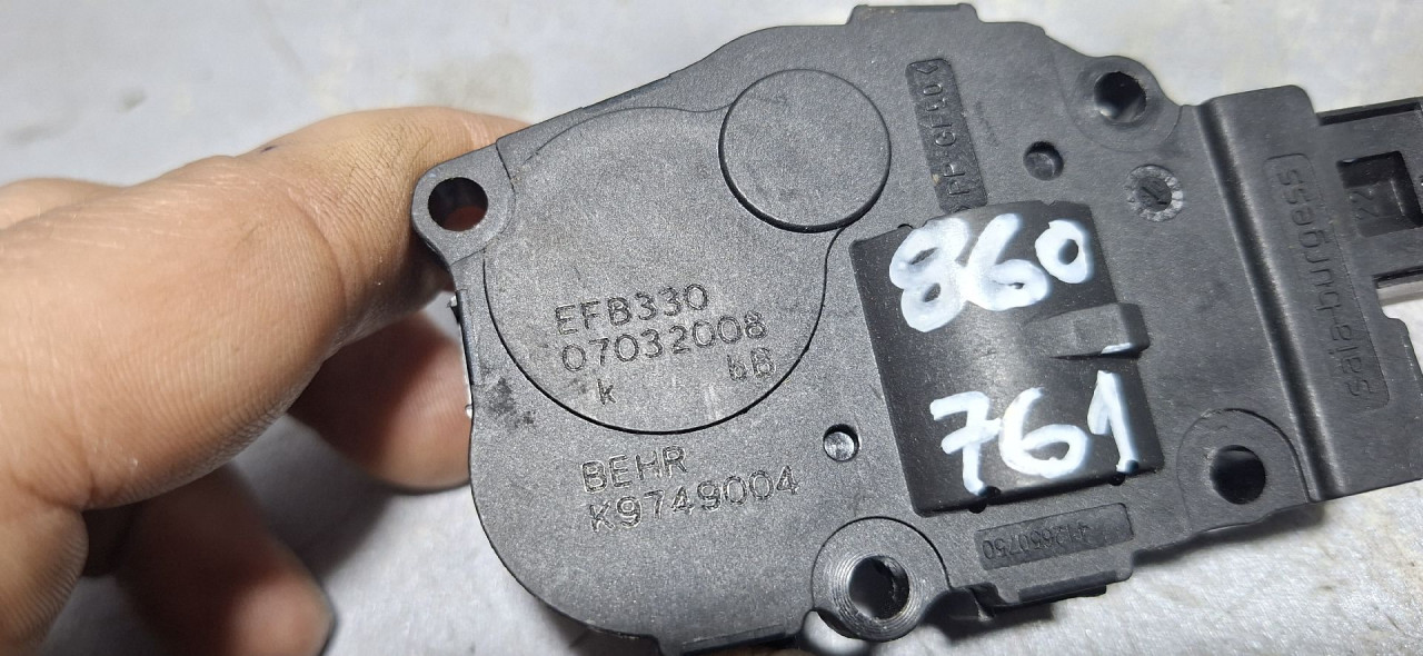 DIJELOVI MOTORIC KLAPNE AUDI A4 (B8) > 07-11 2.0 K9749004