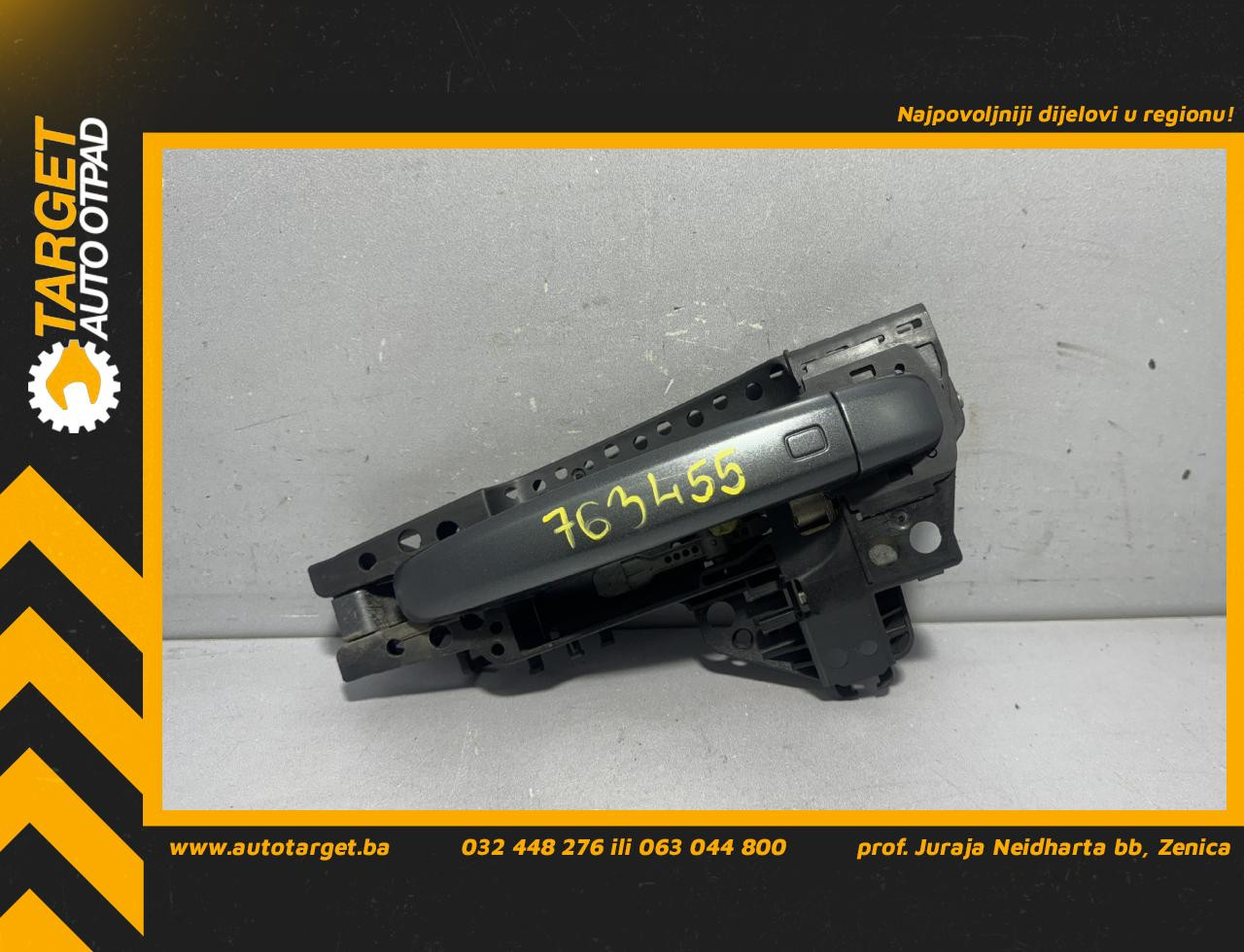 DIJELOVI RUCKA VRATA AUDI Q5 > 08-11 8T0837885B