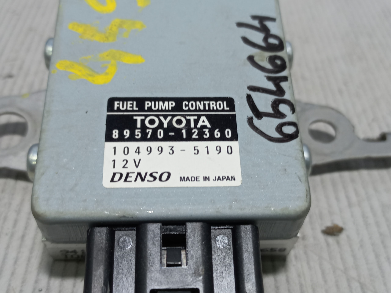 ELEKTRONIKA MODUL TOYOTA AURIS > 15-18 8957012360