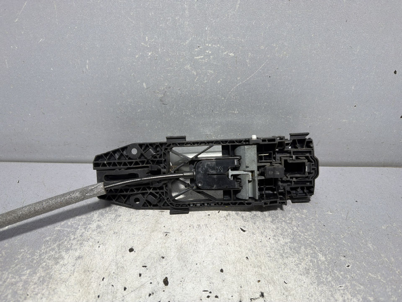 DIJELOVI RUCKA VRATA VW GOLF 7 > 12-16 1.6 5N0839885H