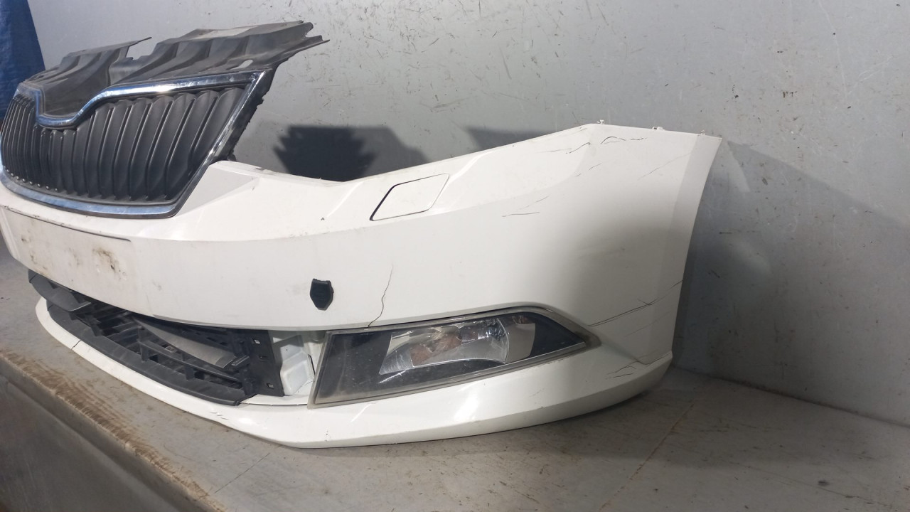 DIJELOVI BRANIK SKODA FABIA > 14- 6V0807221