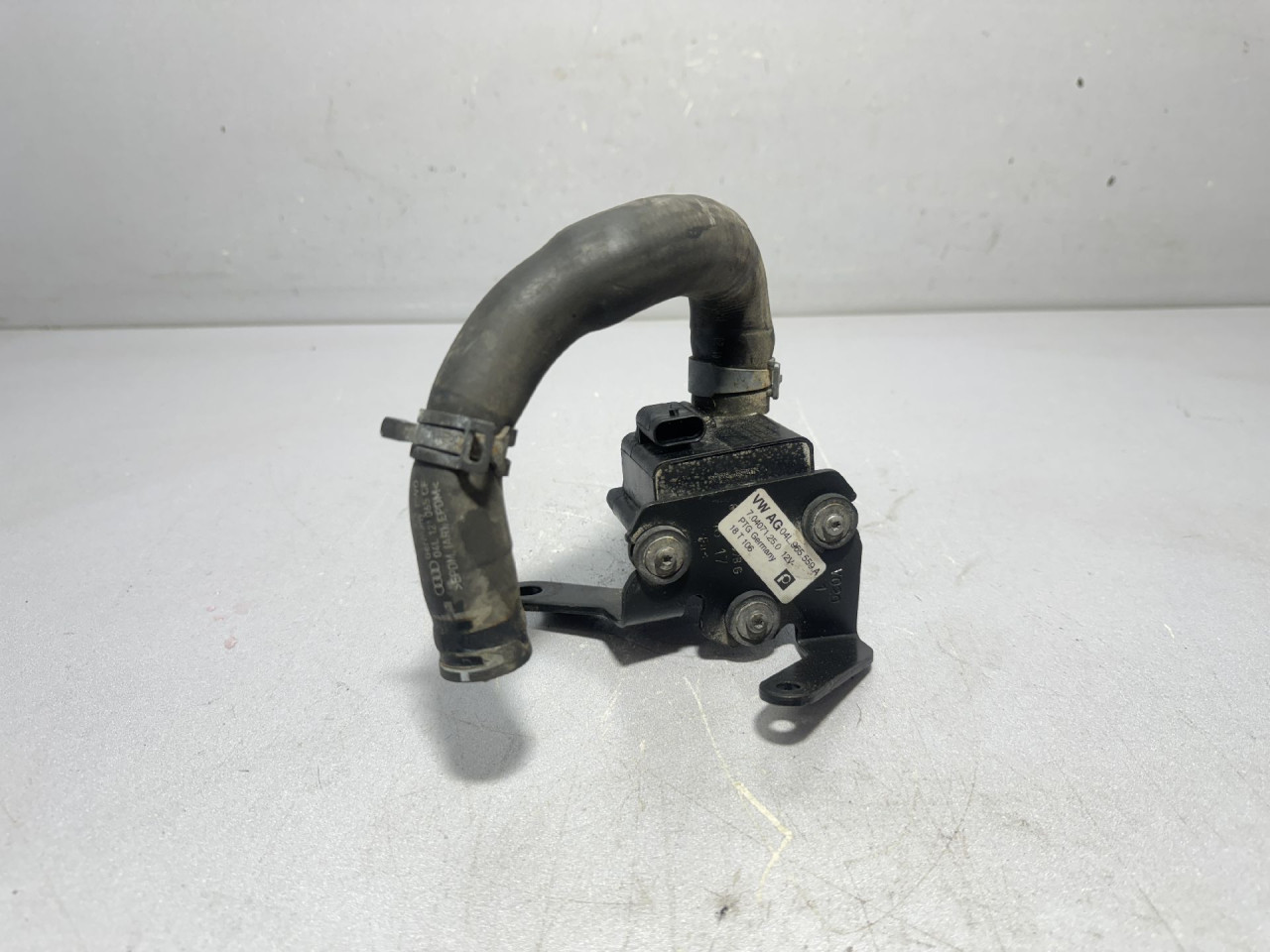 POMOCNA PUMPA VODE AUDI A5 (F5) COUPE > 17 - 5Q0965561B