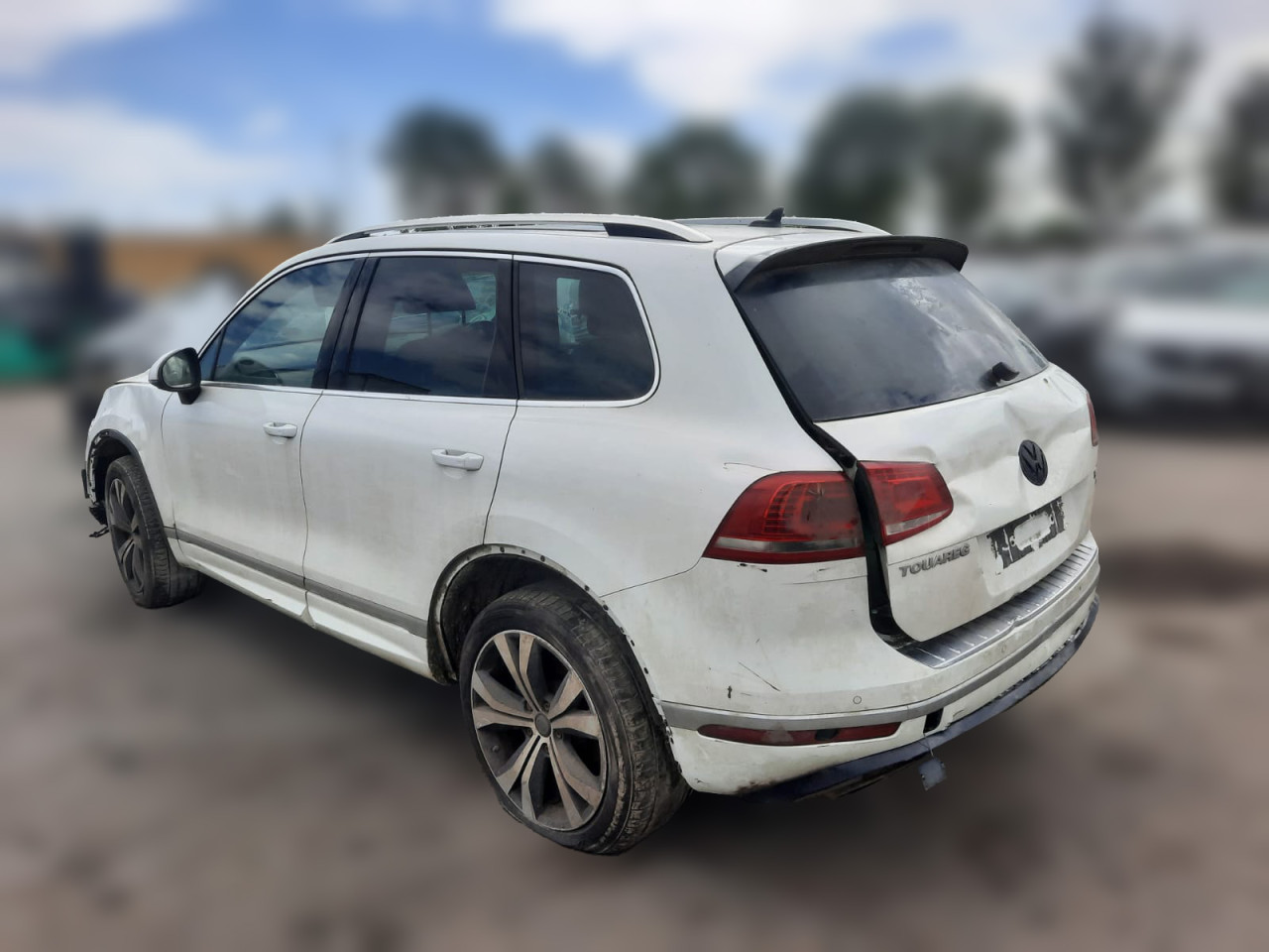 VW TOUAREG 3.0 4x4 2015 MJENJAC MOTOR CVVA DIJELOVI