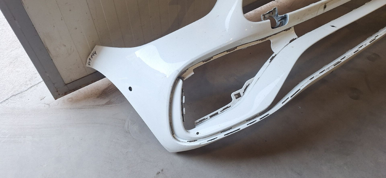 BRANIK OSTECEN MERCEDES C KLASA (W206/S206) > 21- A2068858401