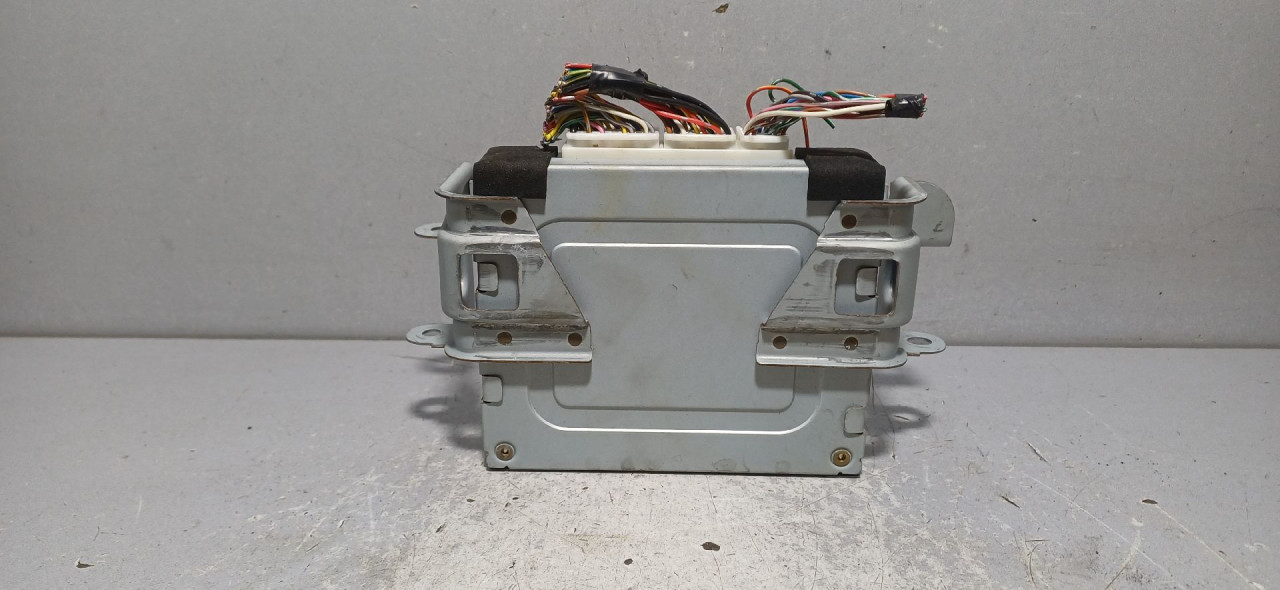 ELEKTRONIKA MODUL MITSUBISHI PAJERO SPORT > 16- 8633A034