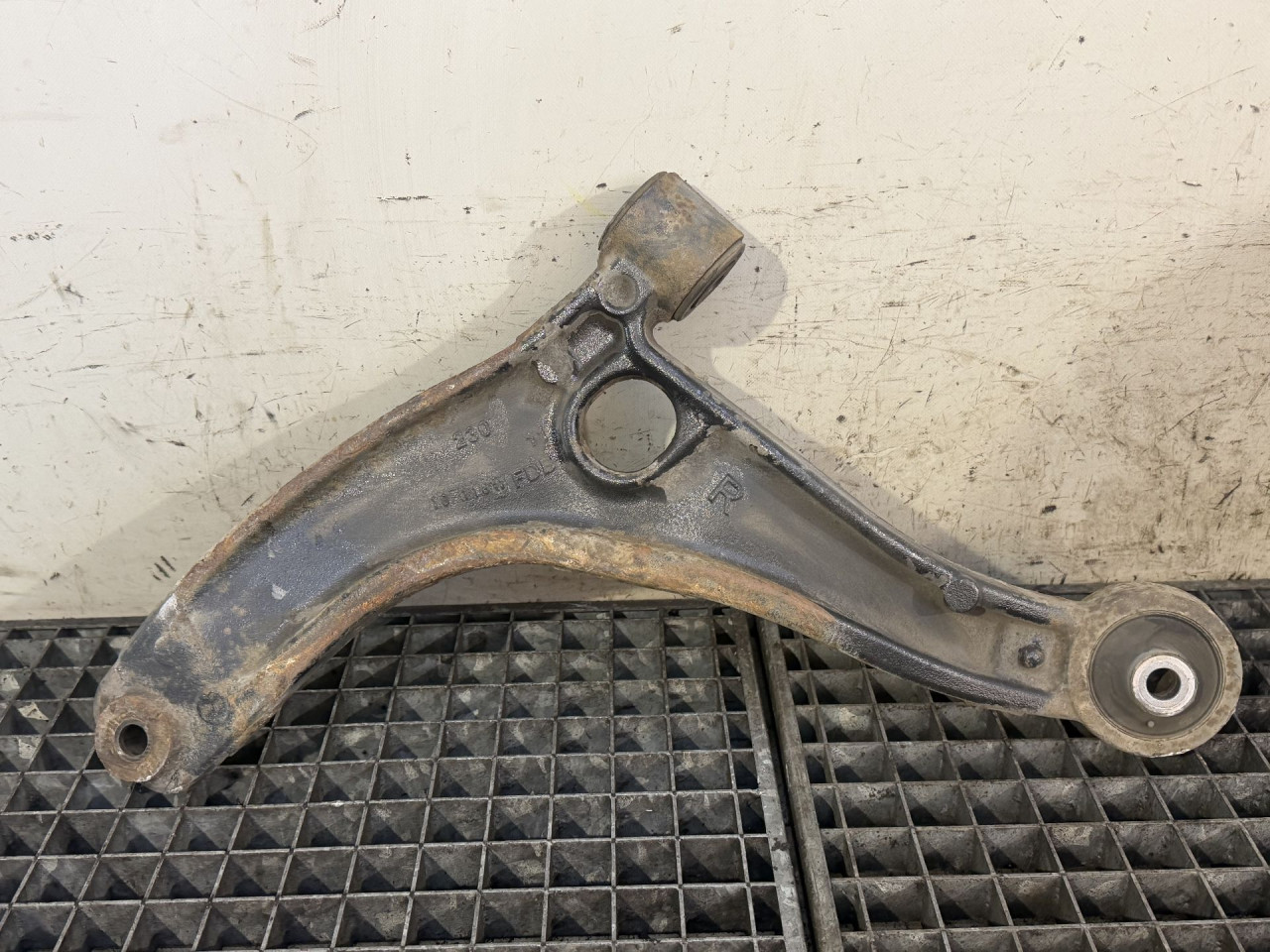 DIJELOVI LAFETA RENAULT MASTER > 14-