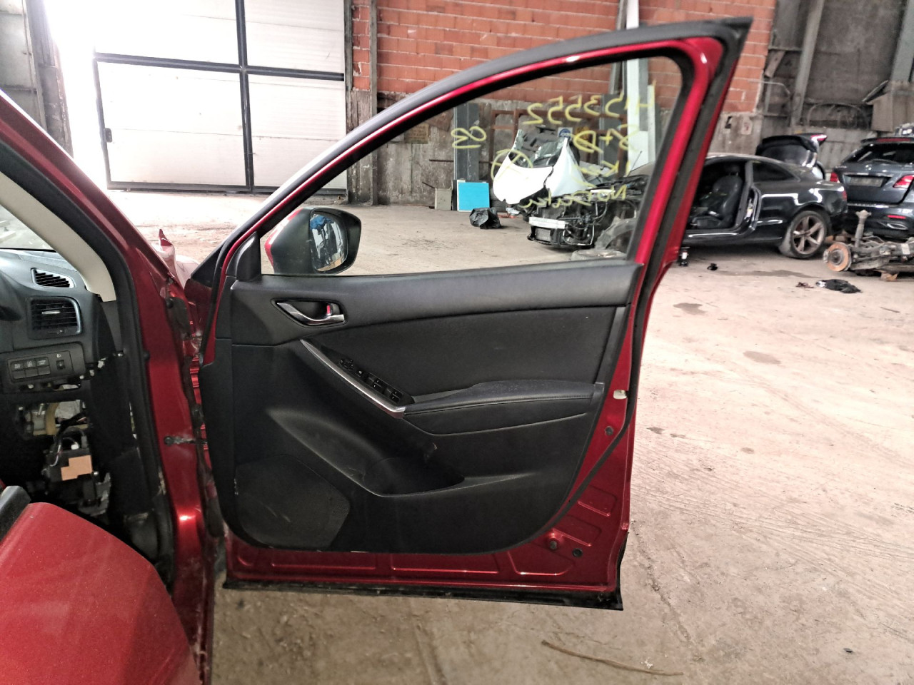 DIJELOVI VRATA MAZDA CX5 > 12-15