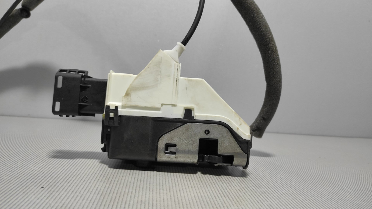 BRAVA VRATA PEUGEOT PARTNER > 12-15 PSA828414