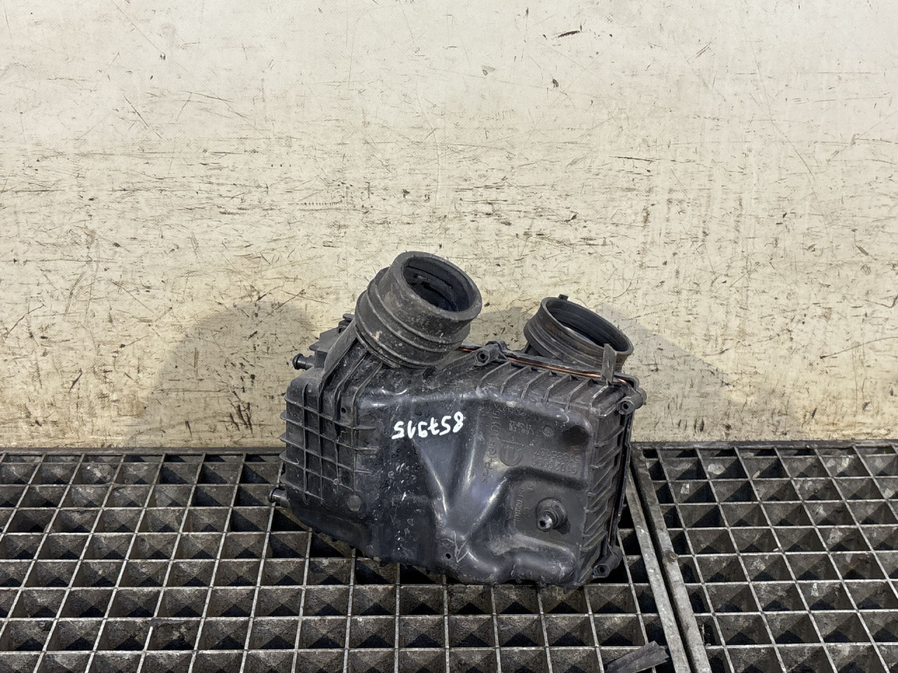 DIJELOVI KUCISTE FILTERA ZRAKA FIAT 500L > 12-17 51920096