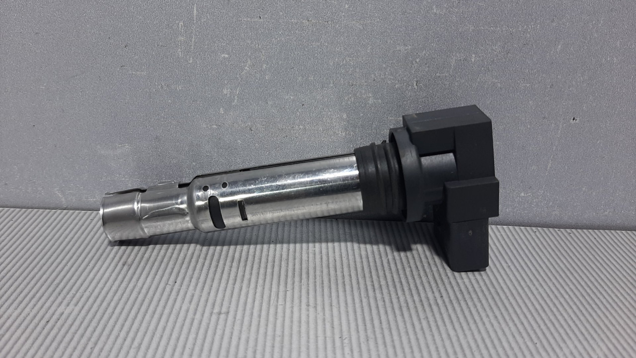 DIJELOVI BOMBINA VW GOLF 6 > 08-12 036905715F