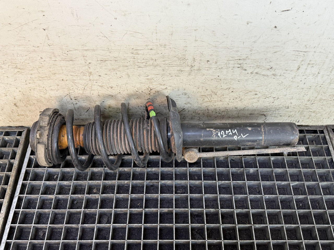 DIJELOVI AMORTIZER VW TIGUAN > 11-15 2.0 5N0413031BF