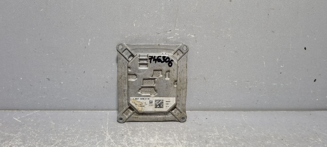 BALAST FARA AUDI A4 (B8) > 07-11 1307329218