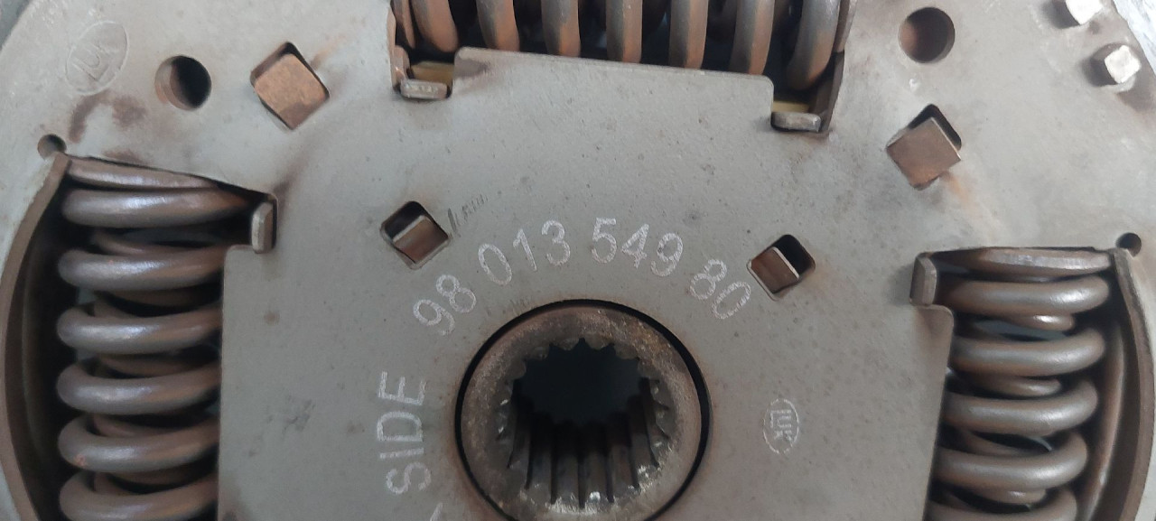 DIJELOVI LAMELA CITROEN C3 > 13-16 9801354980
