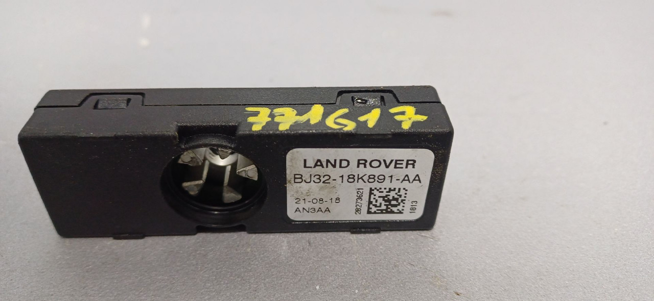 ANTENA LAND ROVER EVOQUE > 15-18 BJ3218K891AA