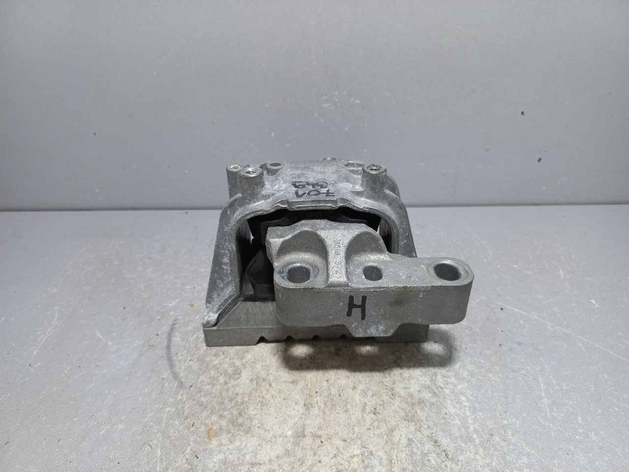NOSAC MOTORA VW PASSAT B7 > 10-14 1K0199262CR