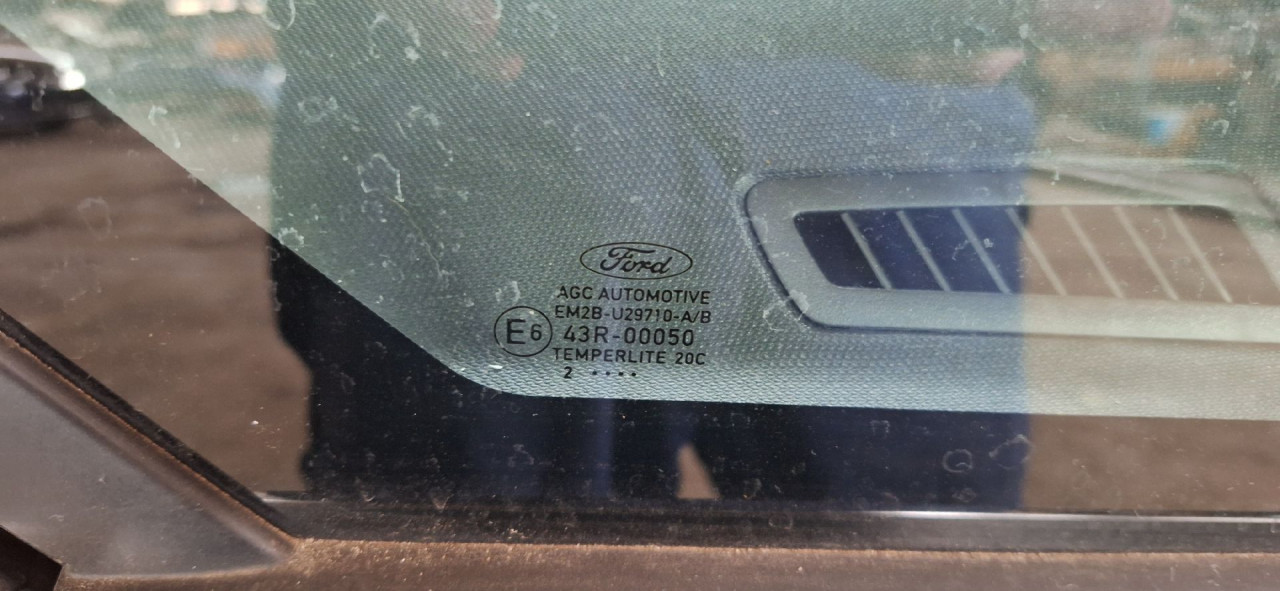 DIJELOVI STAKLO FORD GALAXY > 15-19 2.0