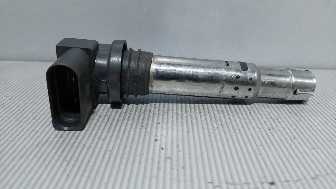 DIJELOVI BOMBINA VW PASSAT B7 > 10-14 036905715G