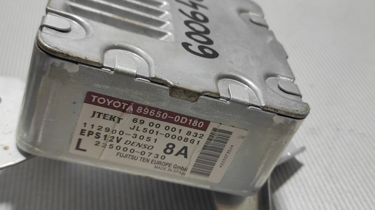 ELEKTRONIKA MODUL TOYOTA YARIS > 09-11 JL501000861