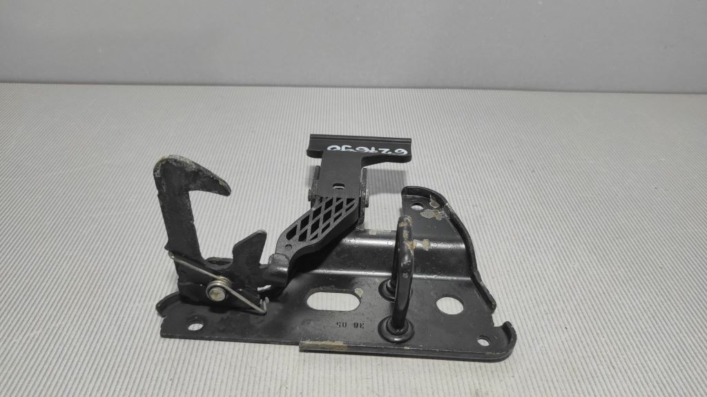 DIJELOVI BRAVA HAUBE AUDI A6 > 08-11 4F0823480A