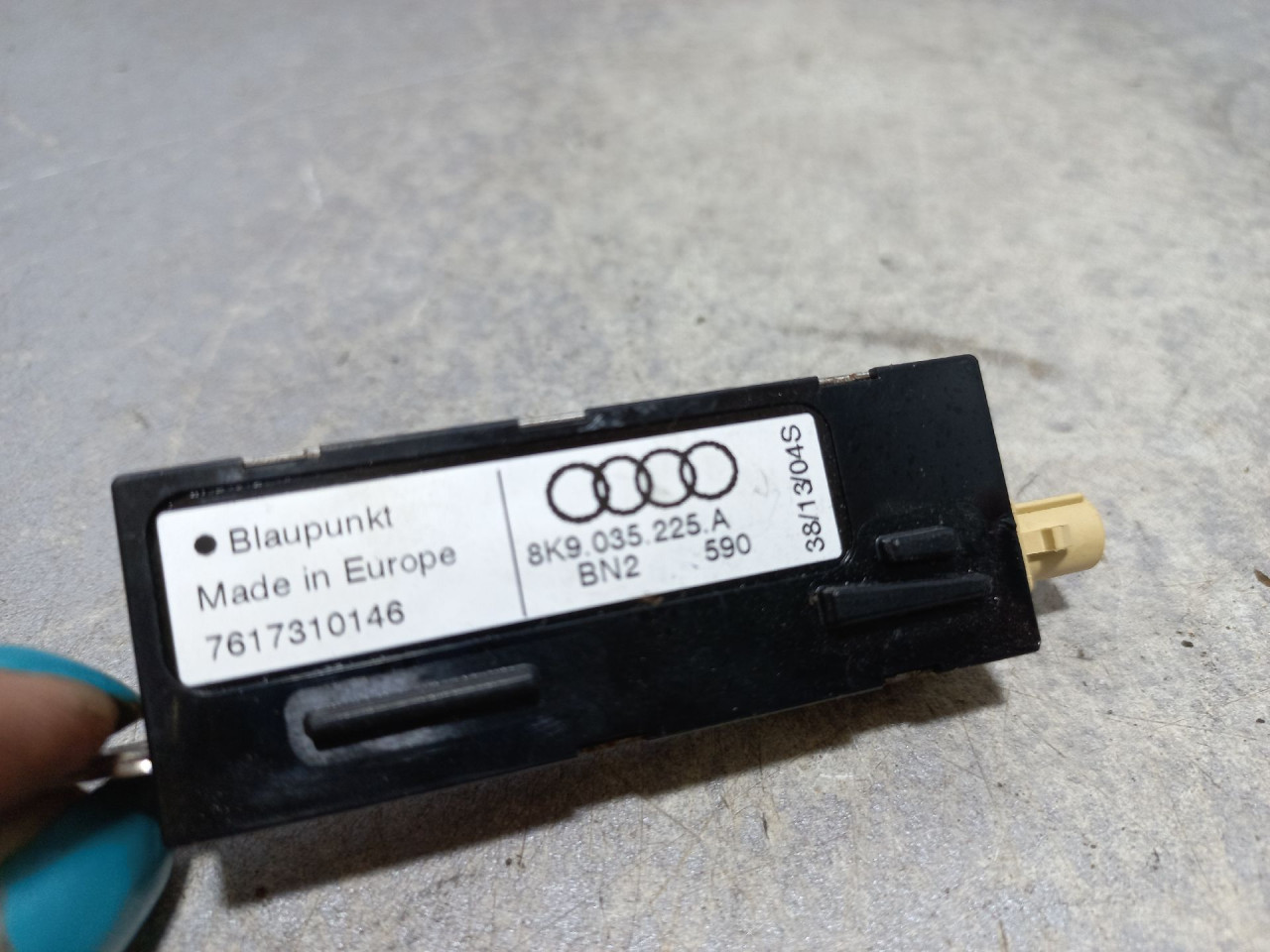 DIJELOVI ANTENA AUDI A4 (B8) > 07-11 8K9035225A