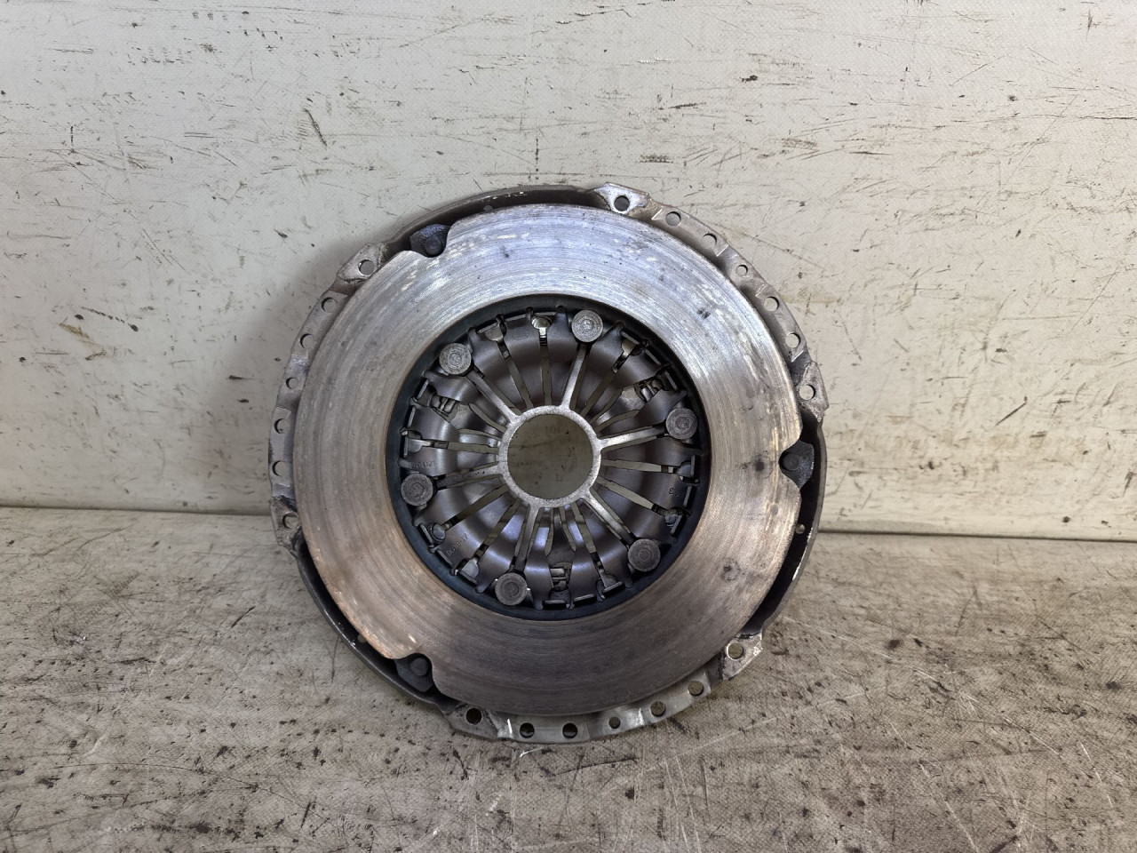 DIJELOVI KORPA VW CRAFTER > 11-16 124063910
