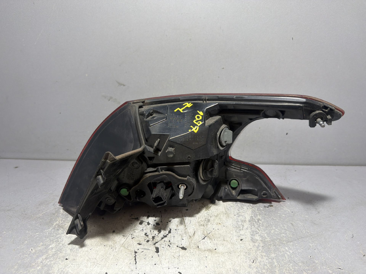 DIJELOVI STOP SVJETLO PEUGEOT 308 > 13-17 2.0 9677817680
