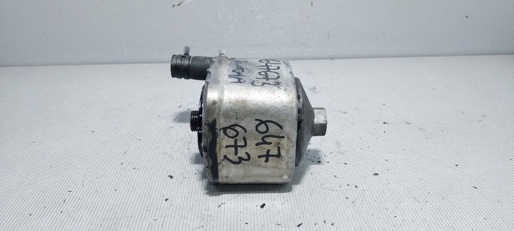 DIJELOVI HLADNJAK ULJA VW PASSAT B5 > 00-05 2.5