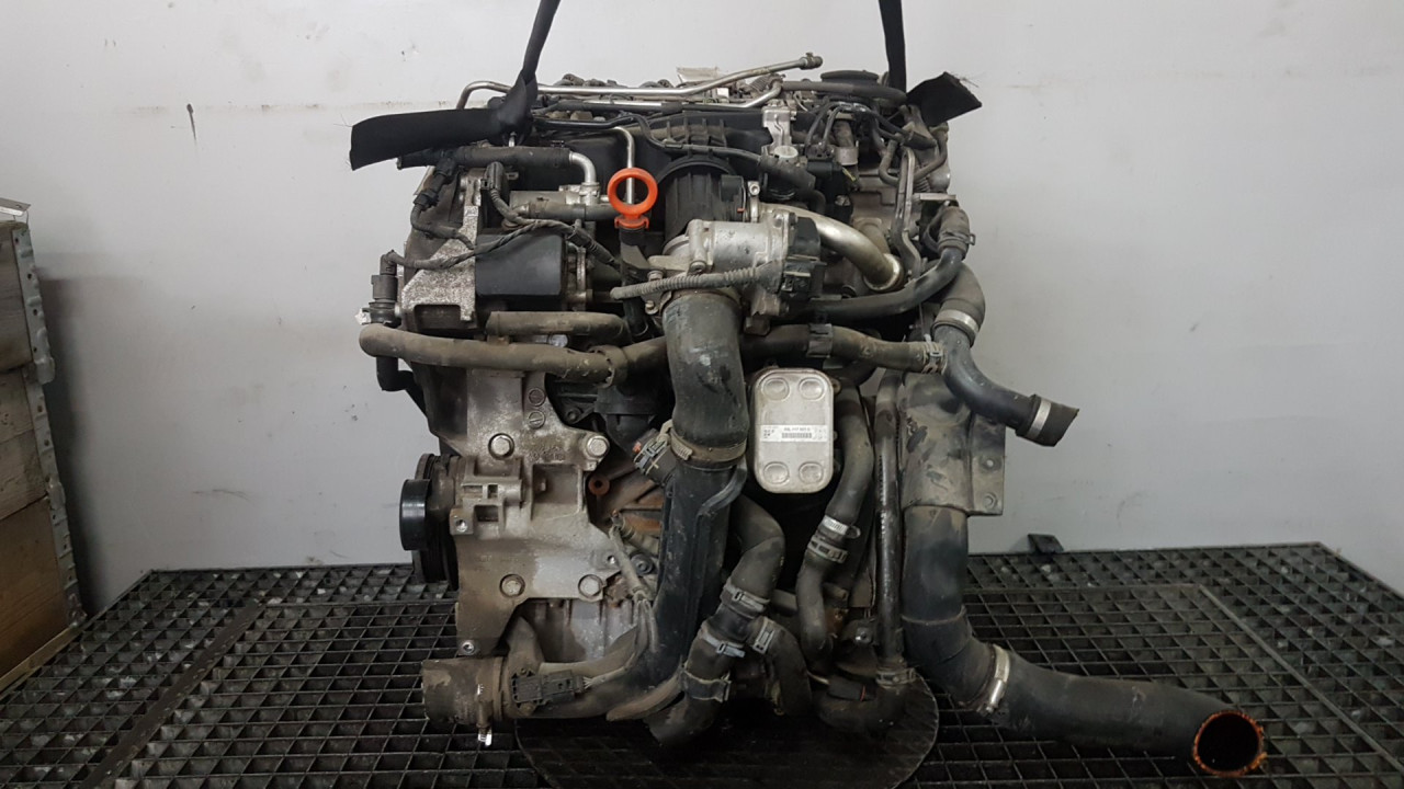 DIJELOVI MOTOR VW CADDY > 10-15 CAYV