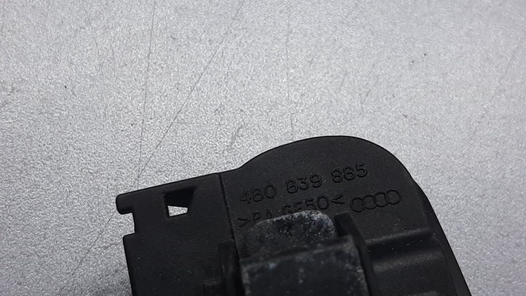 RUCKA VRATA AUDI A4 (B6) > 00-04 4B0839885