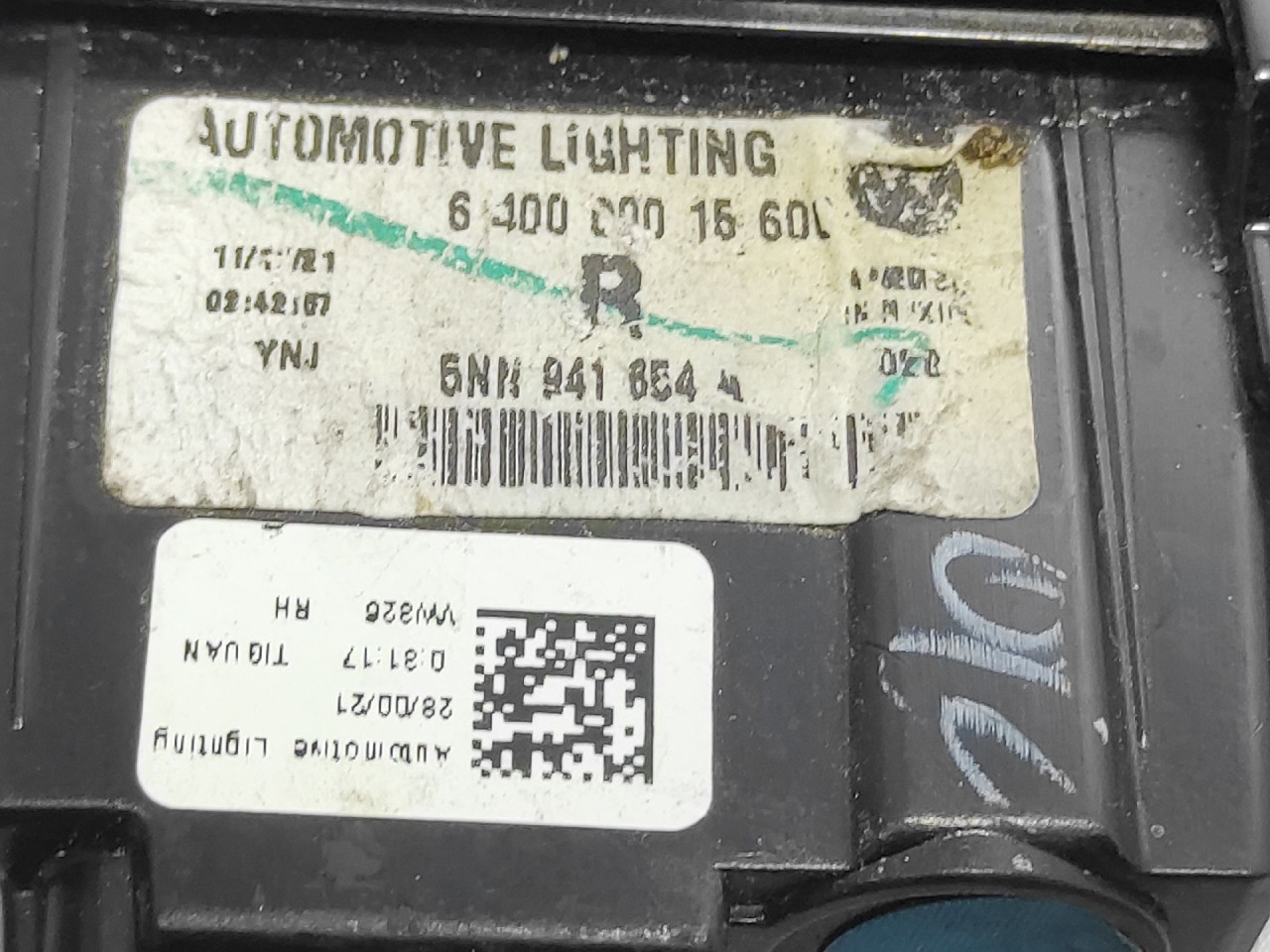 DIJELOVI DNEVNO SVJETLO VW TIGUAN > 20- 5NN941654