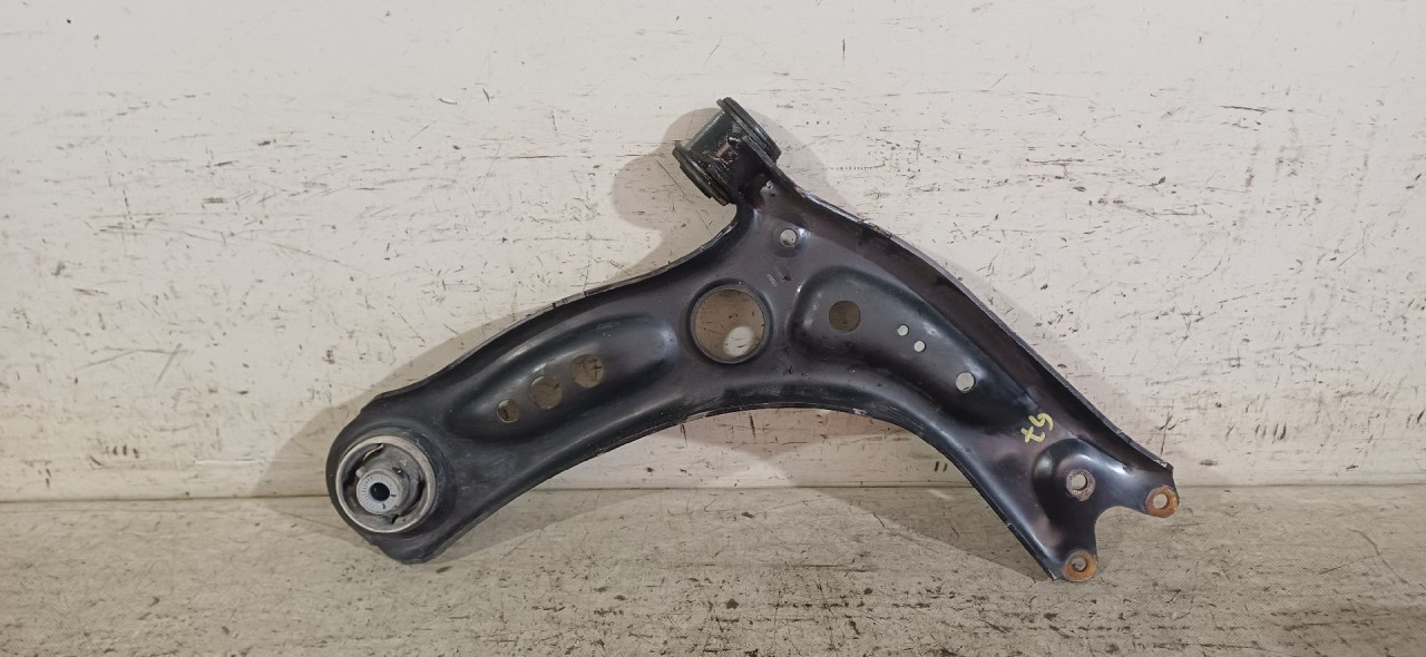 DIJELOVI LAFETA VW GOLF 7 > 12-16 5Q0407151J